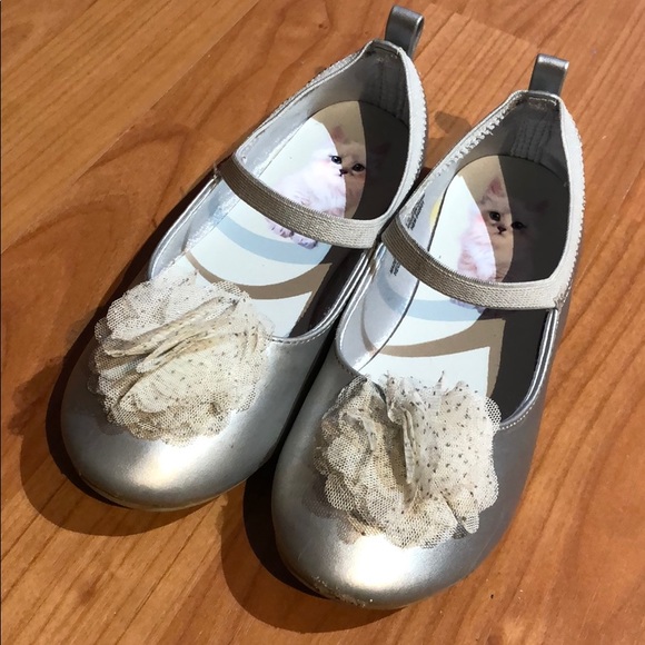 Cat & Jack Cute Silver girl US13 Dress shoes - Picture 6 of 6